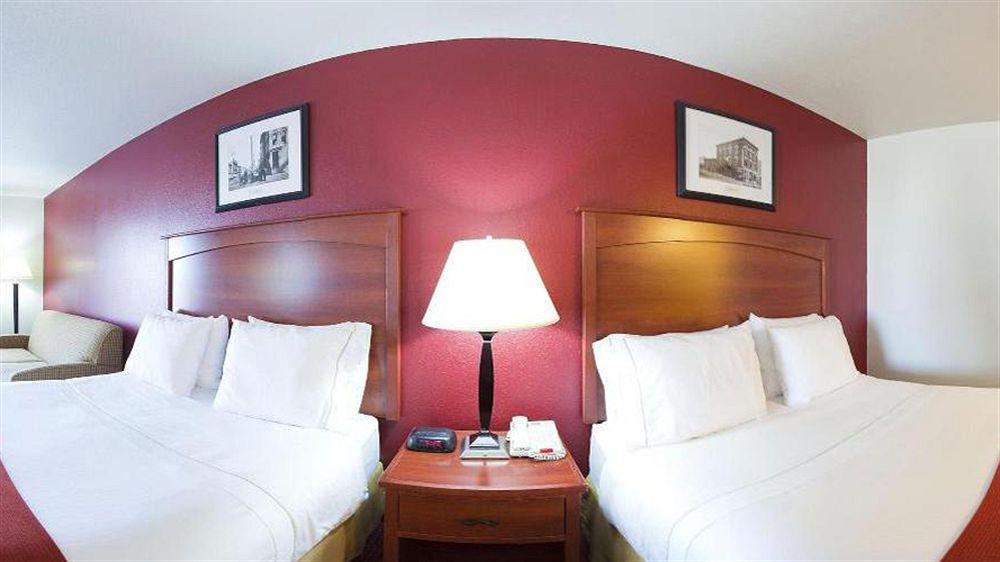 Best Western Watertown エクステリア 写真