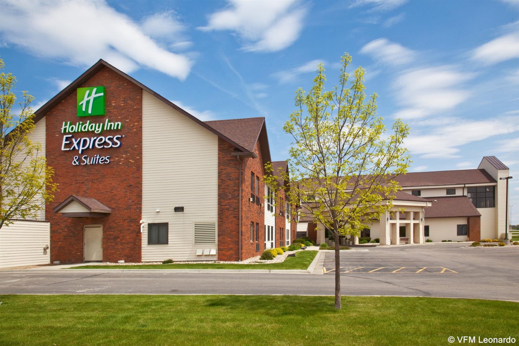 Best Western Watertown エクステリア 写真