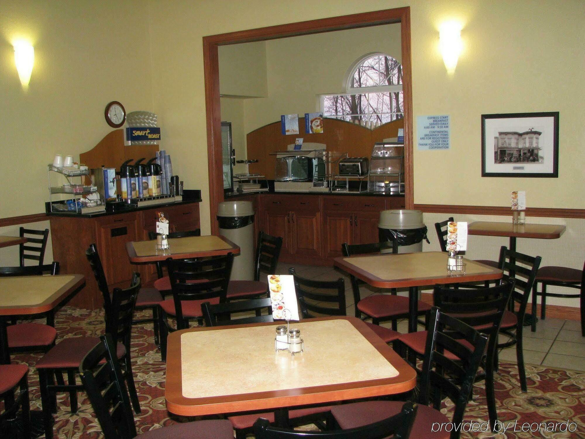 Best Western Watertown エクステリア 写真