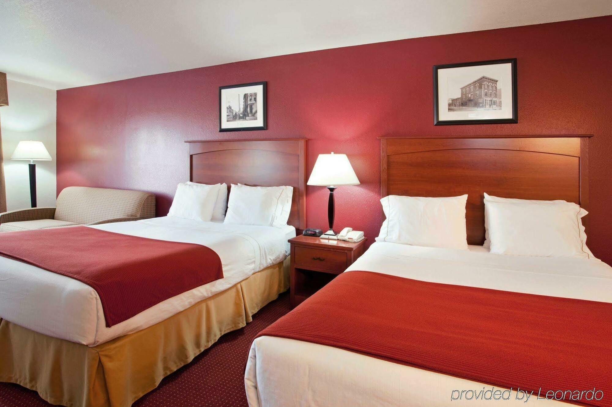 Best Western Watertown エクステリア 写真